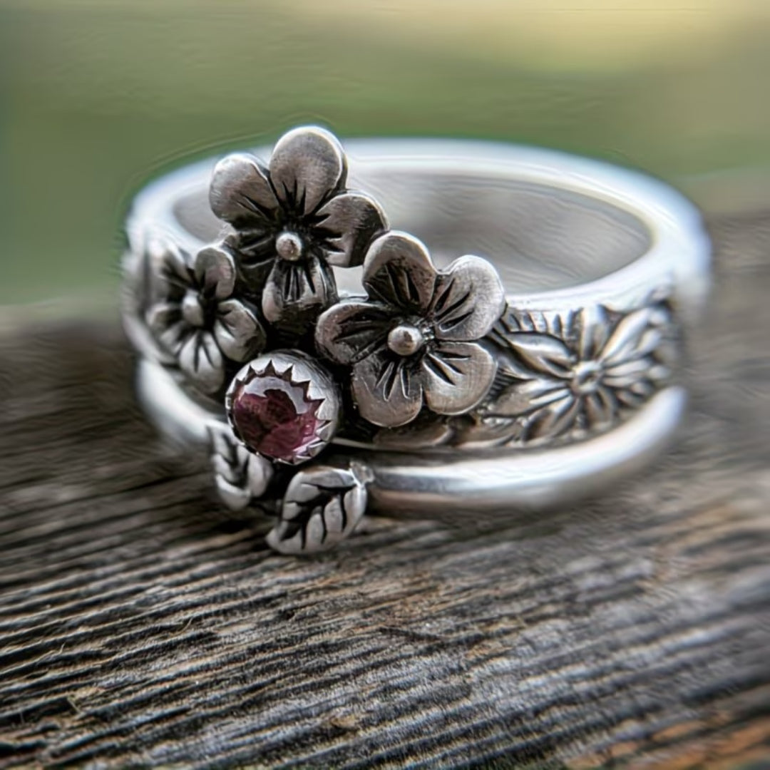 Vintage Floral Pink Stone Ring