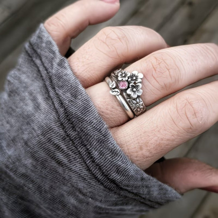 Vintage Floral Pink Stone Ring