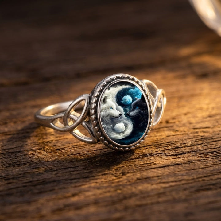 Wolf Seal Silver Ring