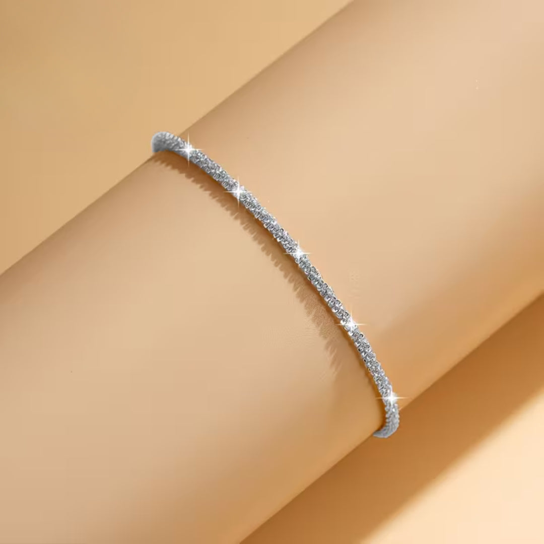 Minimalist Textured Chain Bracelet