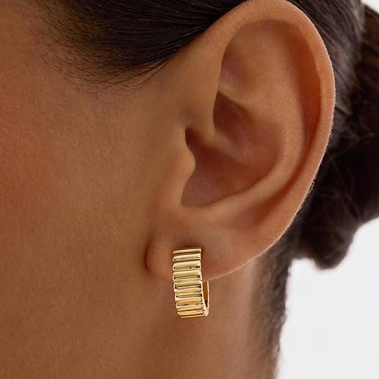 Classic Ridge Earrings | Gold