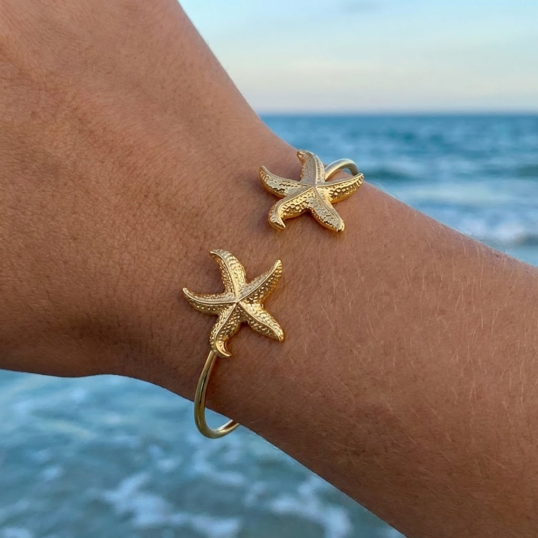 Open Gold Starfish Bracelet