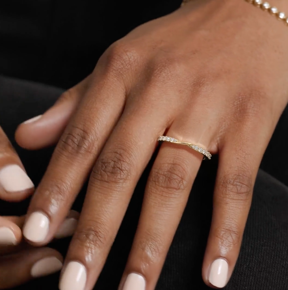 Lark Glow Ring