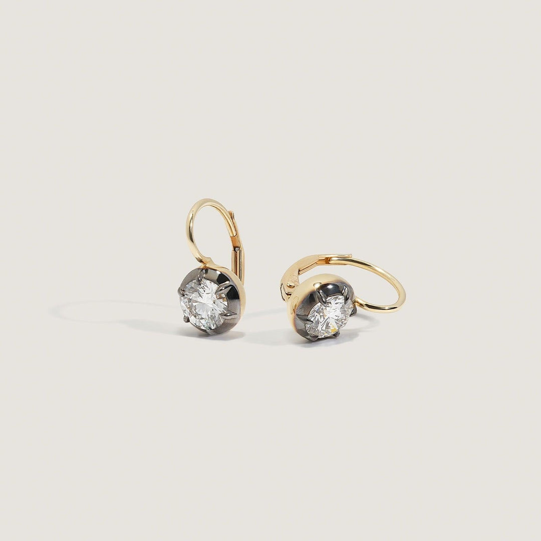 Rosette Black Rhodium Round Diamond Earrings