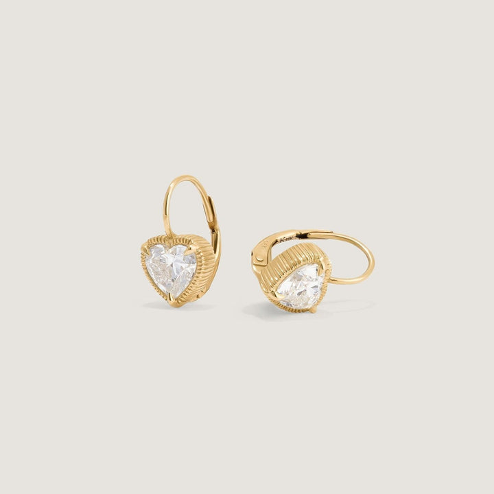 Solis Ribbed Heart Diamond Earrings