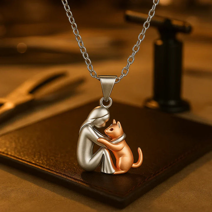 Hug Kitty Necklace
