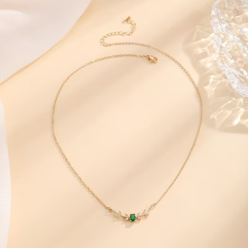 Laurel Bloom Necklace