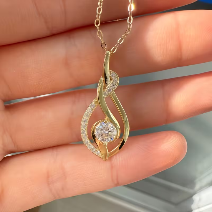 Flowing Loop Necklace