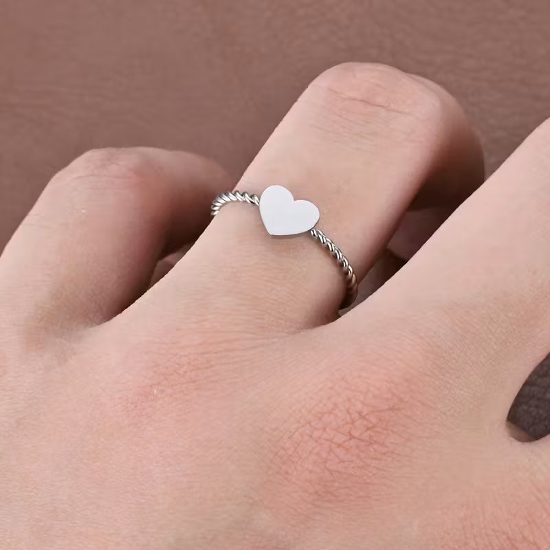 Simple Heart Band”