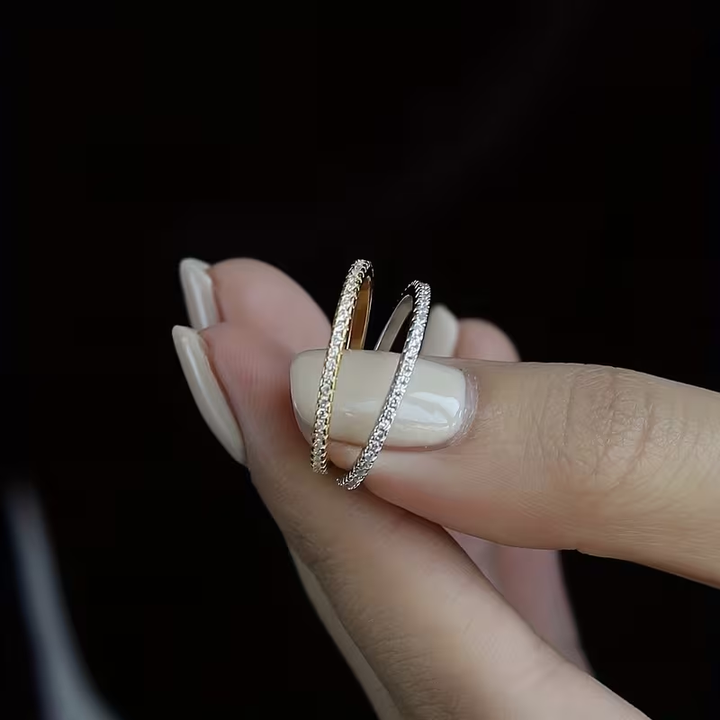 Gypsophila Circle Gold Zirconia Ring